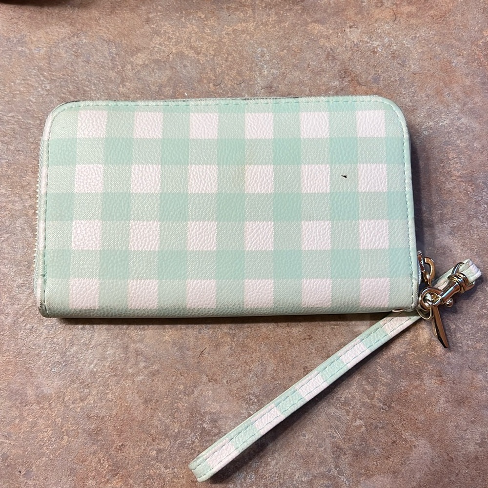 Green and white checkered clutch with zipper